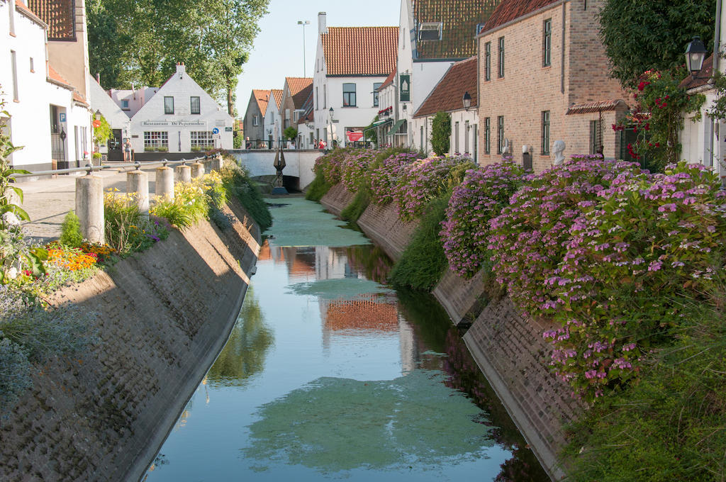 B&B Chez Marraine Bruges Exterior foto